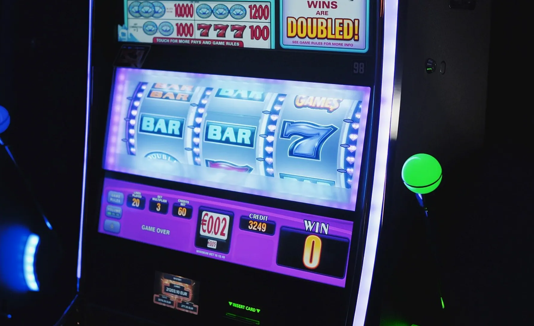 Slots, slot and slot machine